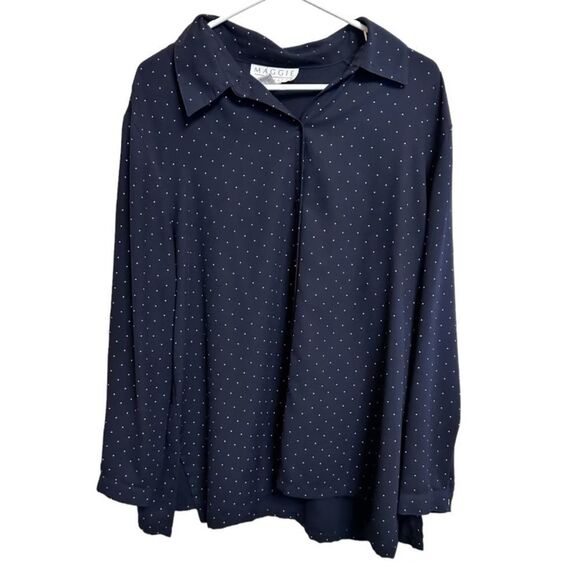 Tops - Maggie McNaughton Button Down Shirt size 2X